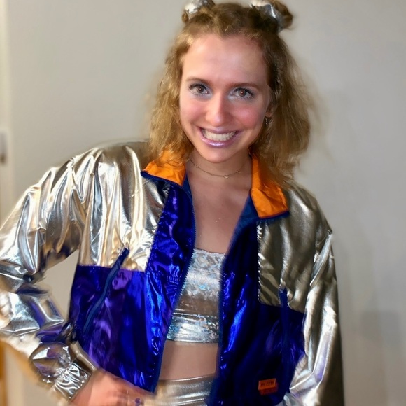 Forever 21 Cropped Shiny Jacket Size Small - Picture 5 of 9